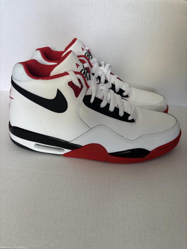 Nike Flight Legacy