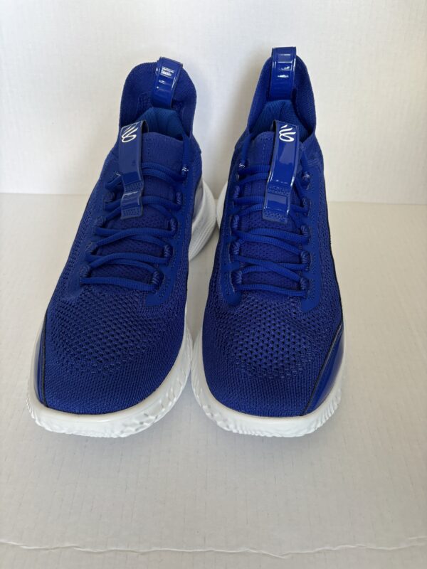 Curry 8 - Image 2